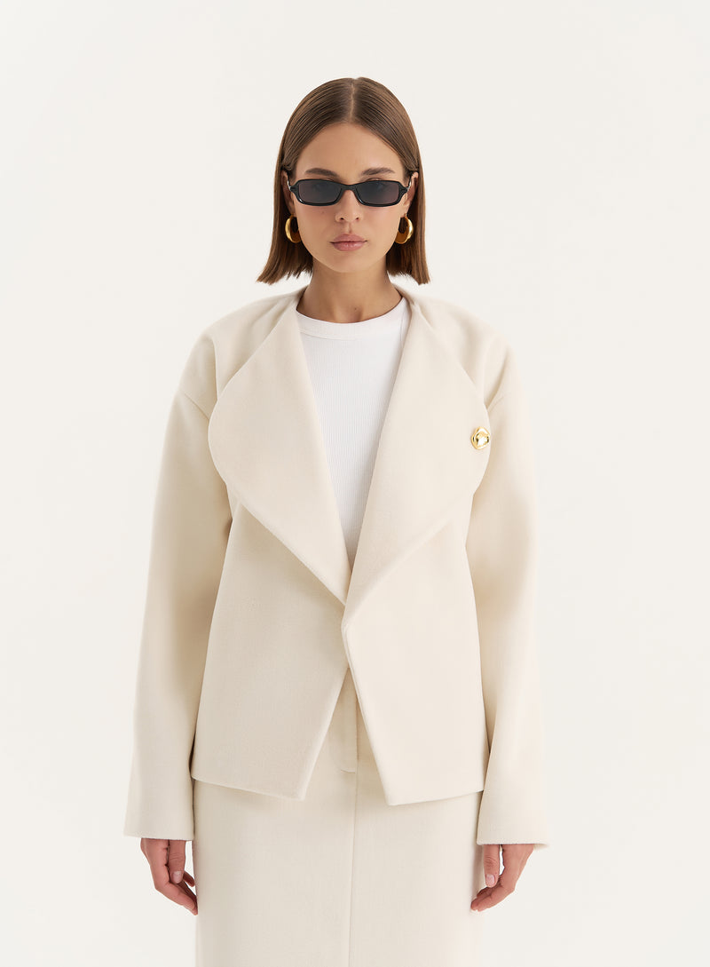 Cream Oversized Lapel Jacket- Shelly