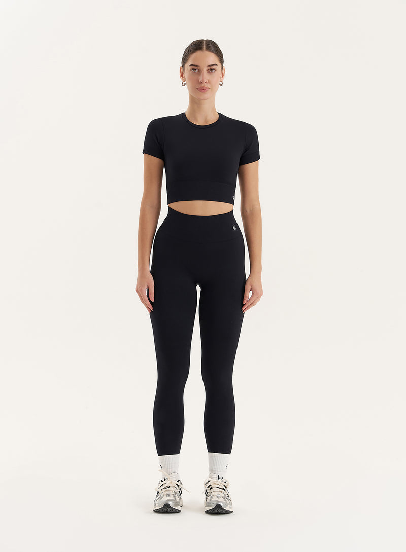 Black Seamless Gym Crop Top- Brogan