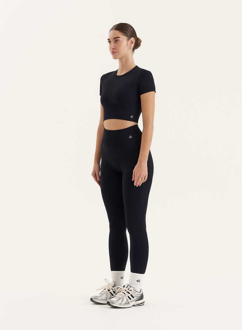 Black Seamless Gym Crop Top- Brogan