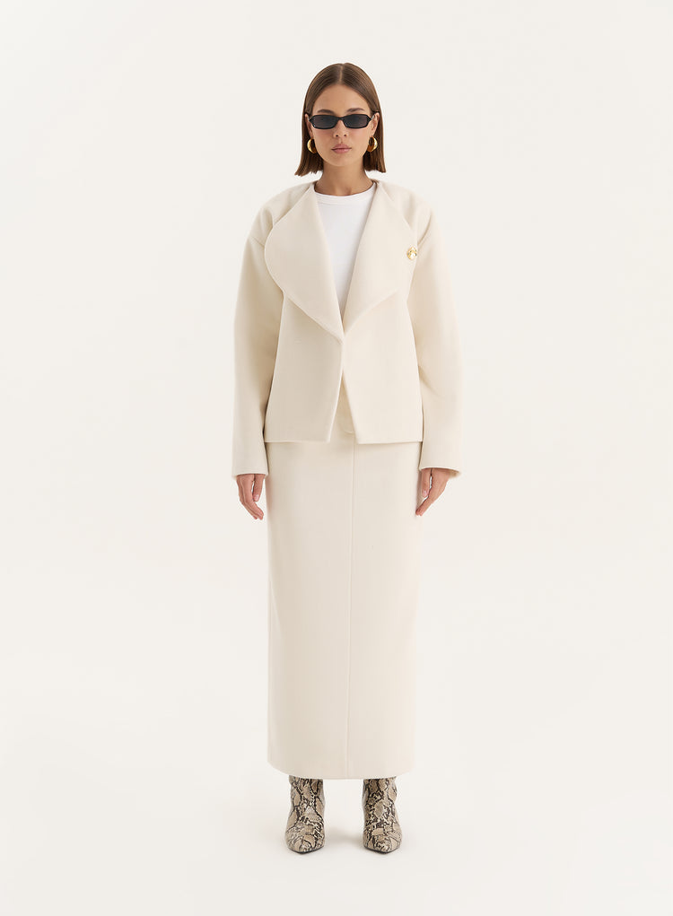 Cream Oversized Lapel Jacket- Shelly