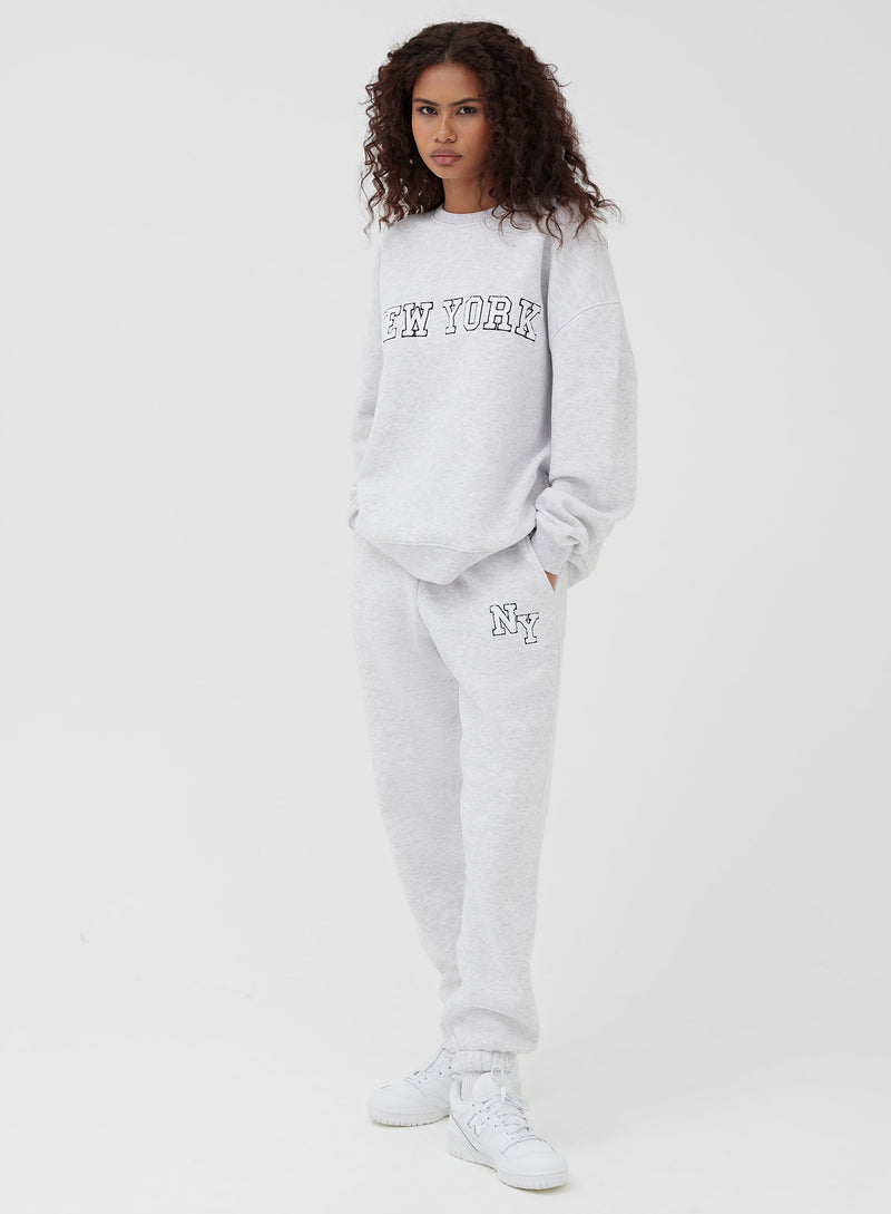 Grey New York Oversized Sweatshirt – Savannah - 3